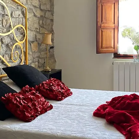 La Casa De Noelia Hinojedo