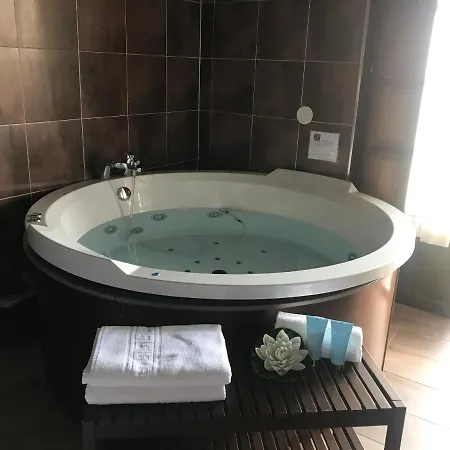 La Casa De Noelia Inn 2*