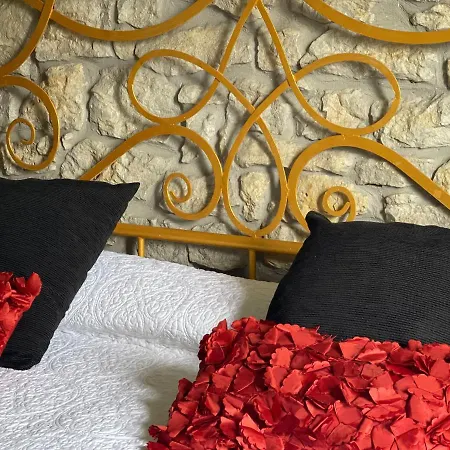 La Casa De Noelia 2*