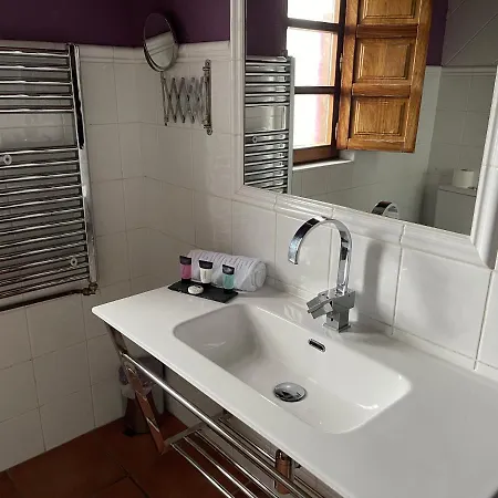 La Casa De Noelia Fogadó Hinojedo