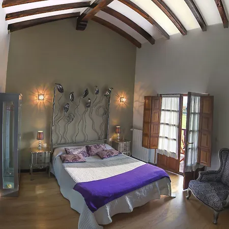 La Casa De Noelia Hinojedo